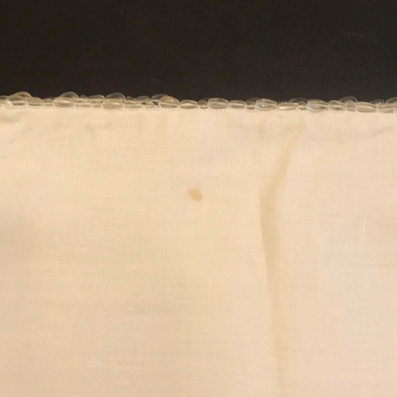 Table Runner - Picture 4 of 4